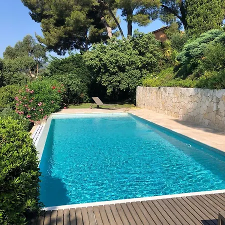 Holiday home Tres Belle Vue - Piscine A Debordement